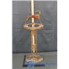 Image 1 : Cast Iron Ashtray Holder