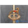 Image 2 : Cast Iron Ashtray Holder