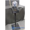 Image 1 : "Ask the Wizard" Interactive Game Machine