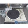 Image 3 : Pioneer Turntable