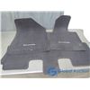 Image 1 : Floor Matts for a Santa Fe