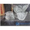 Image 3 : Clear Glass Punch Bowl Set