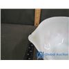 Image 5 : Pyrex Bowl and Gravy Boat (Chip on Lip)