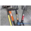Image 2 : (4) Gardening Tools