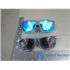 Image 1 : (2) Pairs of Blue Sunglasses