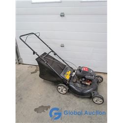 Yard Machine Lawn Mower with Bag (Working)