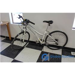 28" Women's Nakamura Mountain Bike (White)