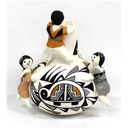 Acoma Pottery Storyteller Vase by Kathleen Lewis