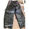 Image 3 : One THOR Terrain blackout s7 over-the-boot pant black: Size 40