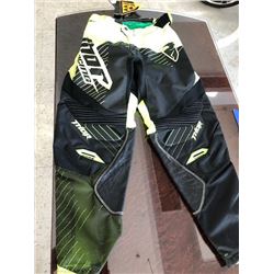 One THOR S6 COR HUX BK/GN race pant: Size 30