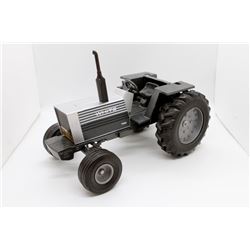 White 700 tractor 1/16
