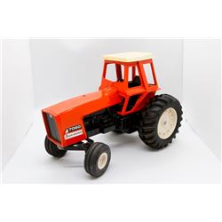 Allis Chalmers 7060 tractor      1/16