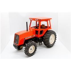 Allis Chalmers 8010 tractor     1/16
