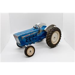 Ford 4000 tractor USED  1/16