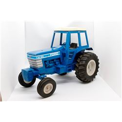 Ford TW-25 tractor     1/16