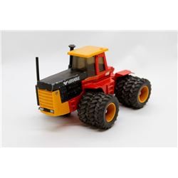 Versatile 1150 tractor    1/32