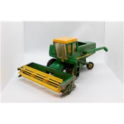 John Deere 6600 combine     1/16