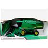 Image 1 : John Deere 9600 combine Ertl 1:28 *Wrong Box*