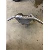 Image 2 : 2 bumpers , one heavy duty winch bumper