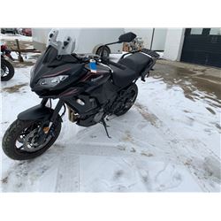 2017 Kawasaki VERSYS 1000 ABS LT  VIN# JKALZCB10HA017262