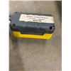 Image 3 : Two Trailer Lift Controls /  2-Button Hand Control For Double-Acting Power Unit