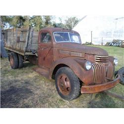 1946 Chevy 3 ton , Good Cab Restorable Condition