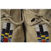 Image 7 : PLAINS INDIAN MOCASINS