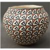 Image 8 : ACOMA INDIAN POTTERY JAR
