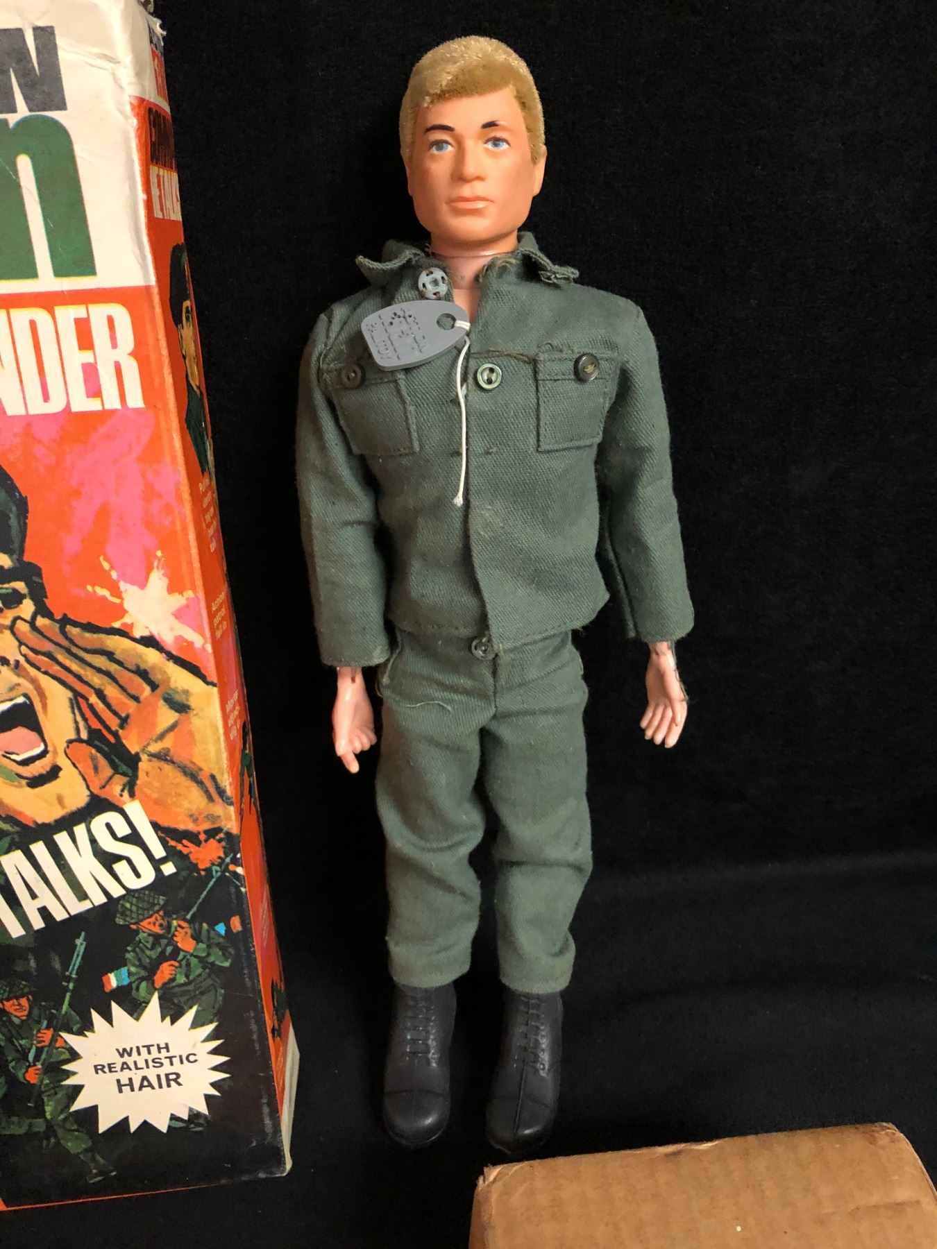 ACTION MAN COMMANDER TALKING FIGURE W/ ORIGINAL BOX