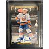 Image 1 : JOHN TAVARES SIGNED UPPER DECK PORTFOLIO HOCKEY CARD