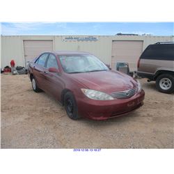 2005 - TOYOTA CAMRY/SALVAGE TITLE