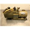 Image 1 : ULVAC D 240DK ROTARY OIL VACUUM PUMP W/ HITACHI EFOUP 3 PAHSE INDUCTION MOTOR