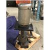 Image 2 : GUSHER 36E216-1864 5HP PUMP
