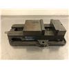 Image 1 : KURT D675 6" ANGLOCK VISE