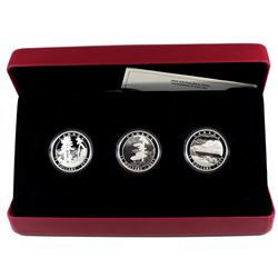 RCM Issue: 2015 Canada $15 Franklin Carmichael Fine Silver 3-coin Set (light scratch on one capsule)