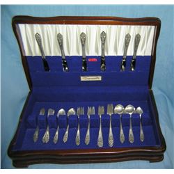 Queen's lace 35 piece sterling silver flatware set