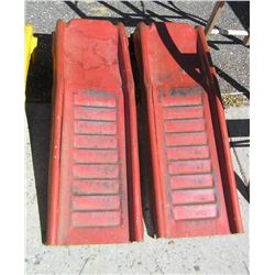 Pair of heavy duty auto/truck ramps