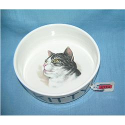 Vintage cat decorated bowl