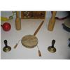 Image 4 : Collection of toys, noisemakers and instruments