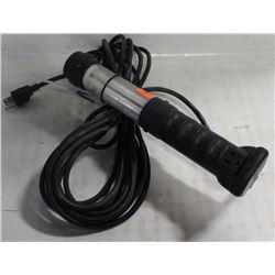 TREBLE LIGHT WITH PLUGIN & 20FT CORD