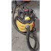 Image 1 : SHOP VAC 4 GALLON