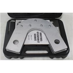 INDUSTRIAL TELESCOPIC ARTICULATED LADDER ARMS