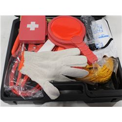 VEHICLE FIRST AID RESPONSE KIT