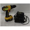 Image 1 : 14V DEWALT DRILL WITH BATTERY AND CHARGER