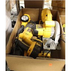 DEWALT 5 PC COMBO SET WITH BATTERIES AND CHARGER