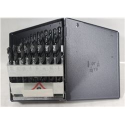 NEW 21 PIECE DRILL BIT SET
