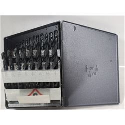 NEW 21 PIECE DRILL BIT SET