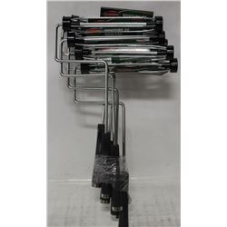 BUNDLE OF 6 NEW EXTRA REACH PAINT ROLLERS