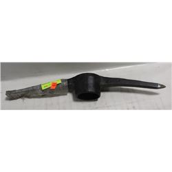 5 LB PICK AXE HEAD