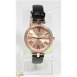 NEW MICHAEL KORS ROSE GOLD LEATHER STRAP WATCH